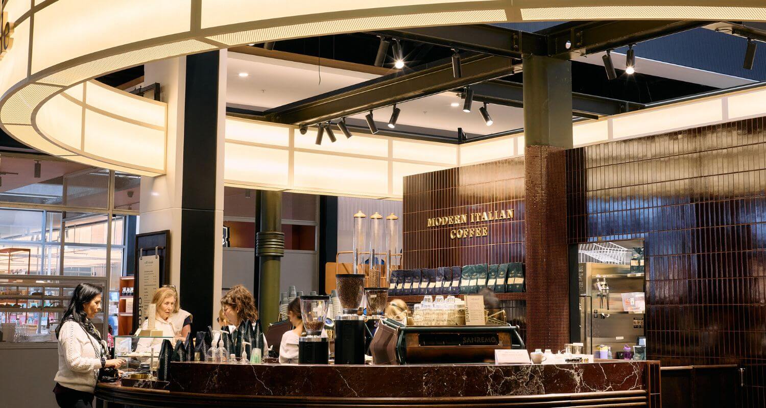 cafe serving bar